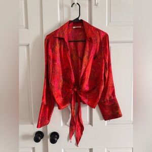 Cache vintage 100% silk wrap top L